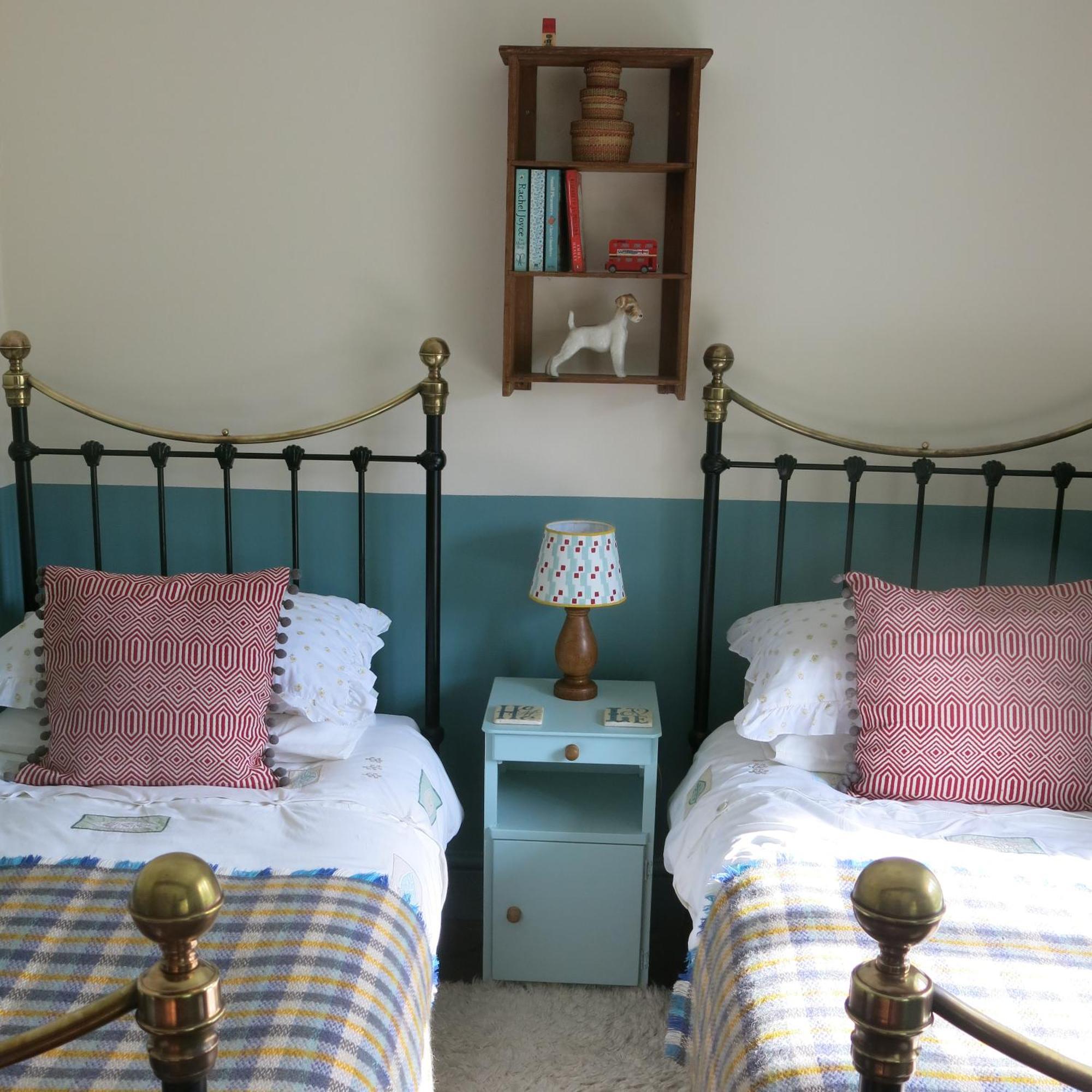 Characterful Cotswold Holiday home Cirencester